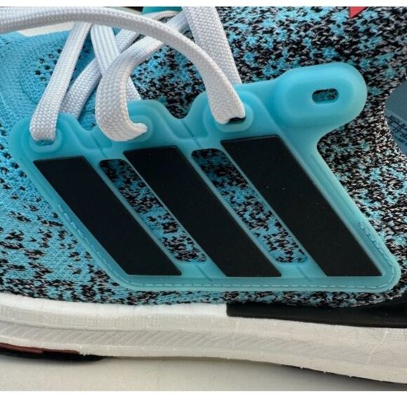 Athletic_Shoes